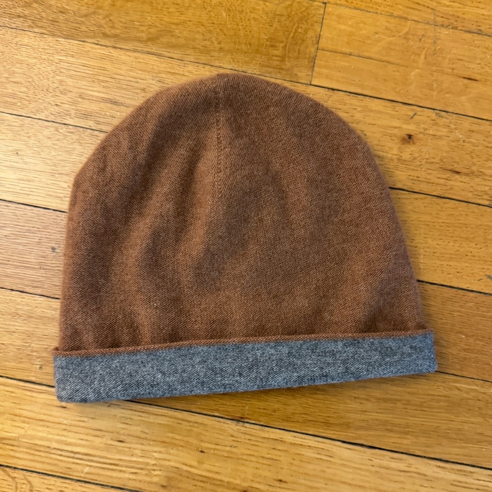 Echo Reversible Wool/Cashmere Beanie - NWT